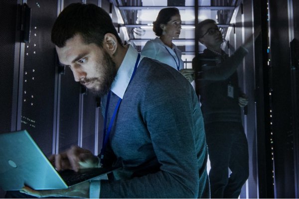 article-benefits-of-outsourcing-it